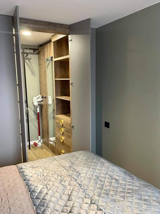 Siauliai 'Four Sisters' Appartement Buitenkant foto